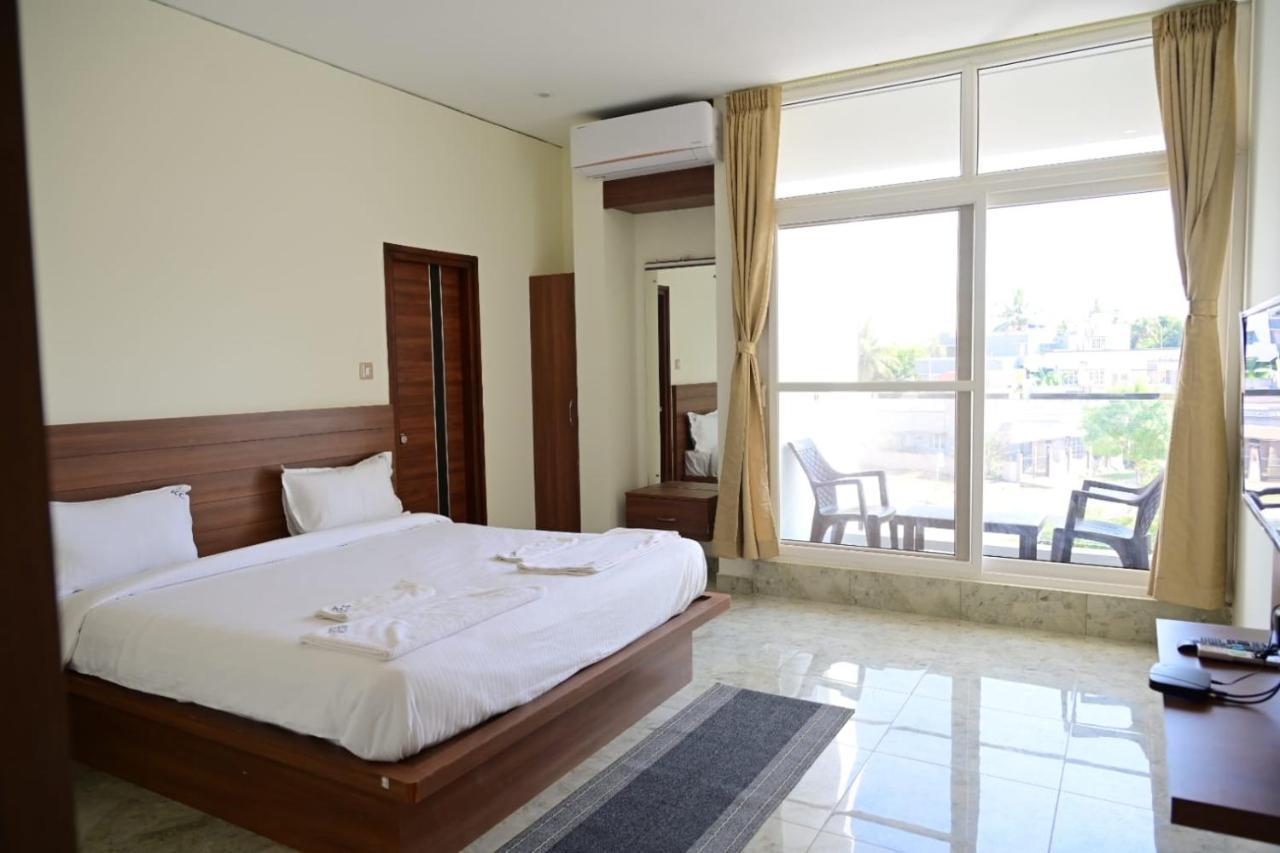 Kcg Residency Otel Maisur Dış mekan fotoğraf