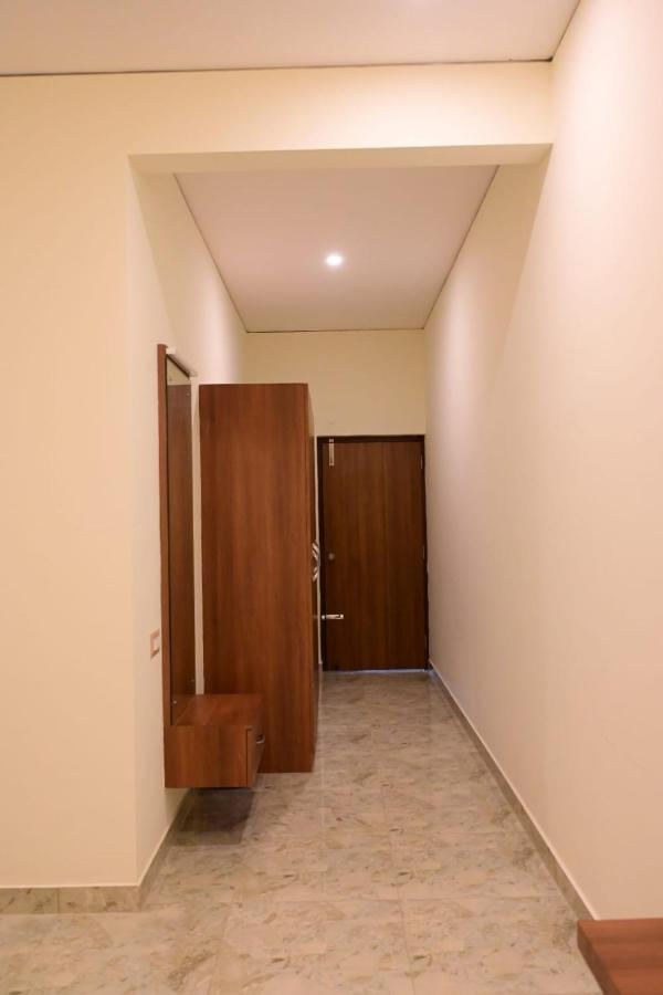 Kcg Residency Otel Maisur Dış mekan fotoğraf