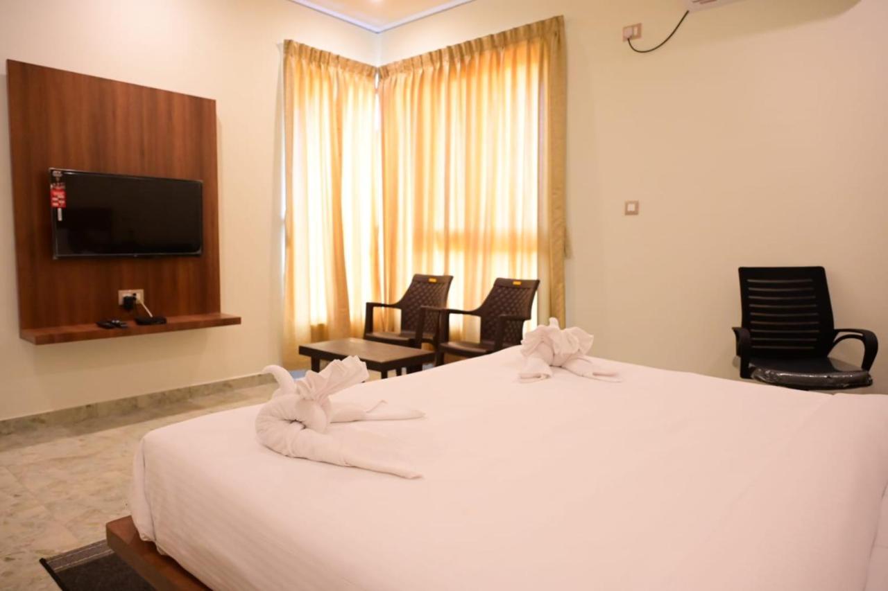 Kcg Residency Otel Maisur Dış mekan fotoğraf
